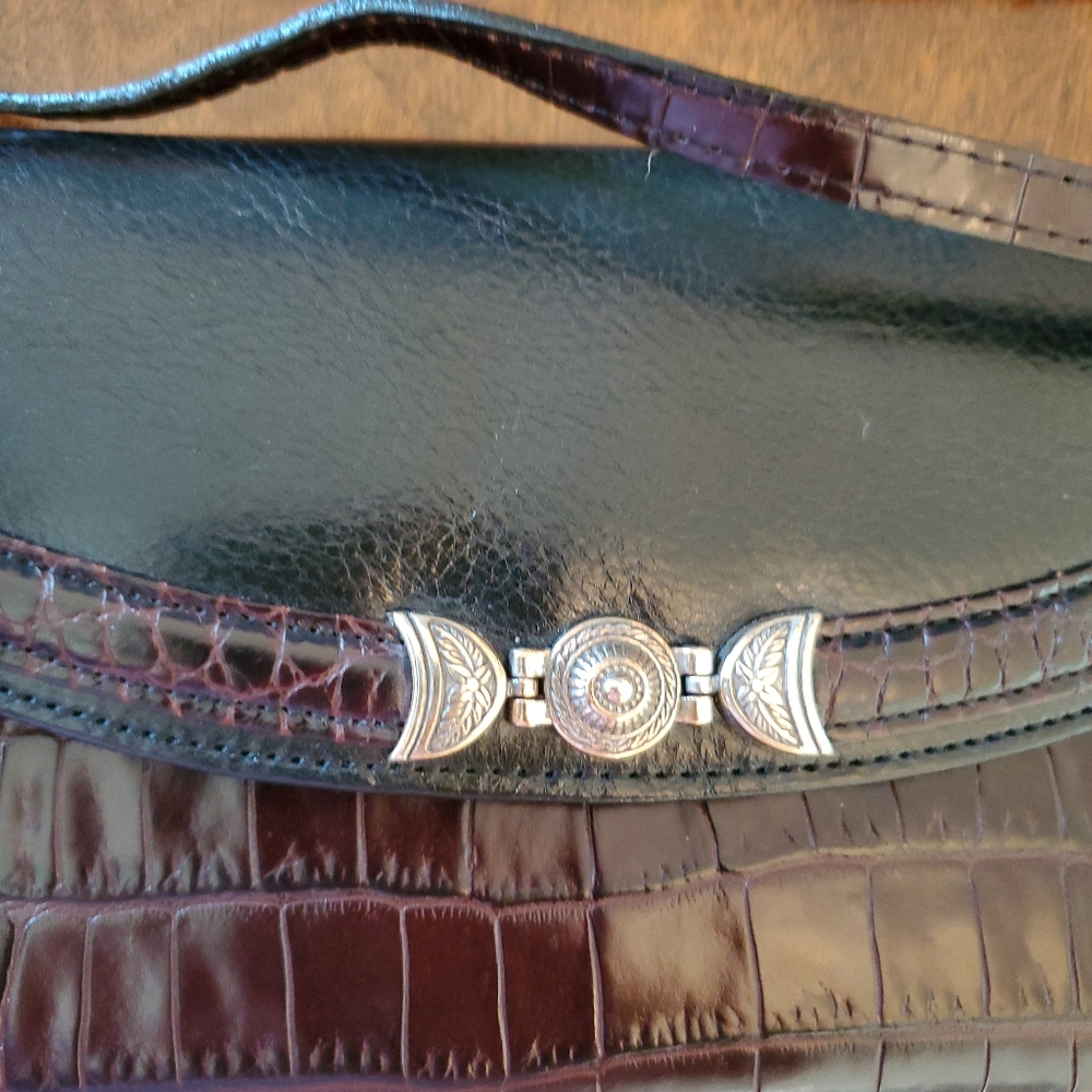 Sold! BRIGHTON Black Leather w/Brown Croc Mini Purse Crossbody Organizer Handbag - Picture 2 of 10